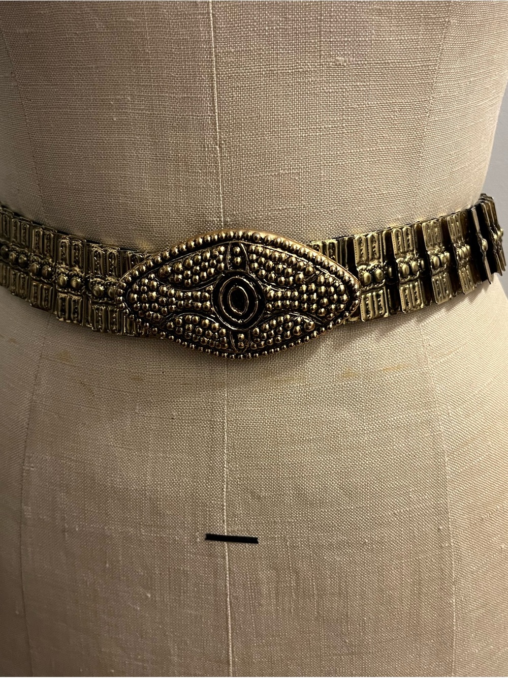 Gold-Tone Decorative Metal Waist Belt